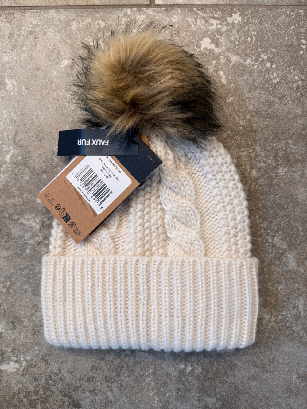 Women’s NWT The North Face Oh-Mega Fur Pom Beanie Cream One Size